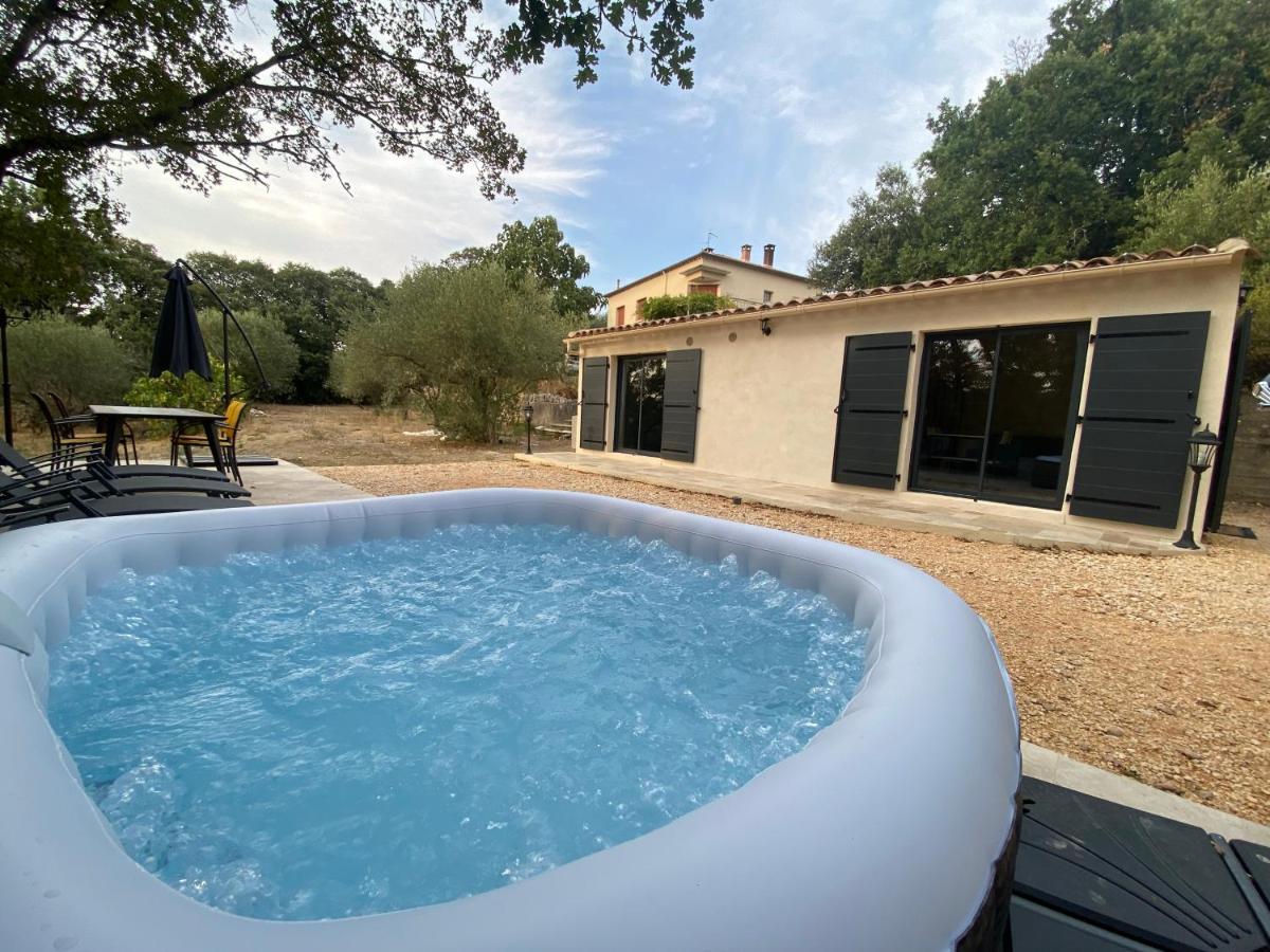 Appartement De Charme Avec Jaccusi Vezenobres Екстер'єр фото